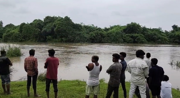મગર મગર