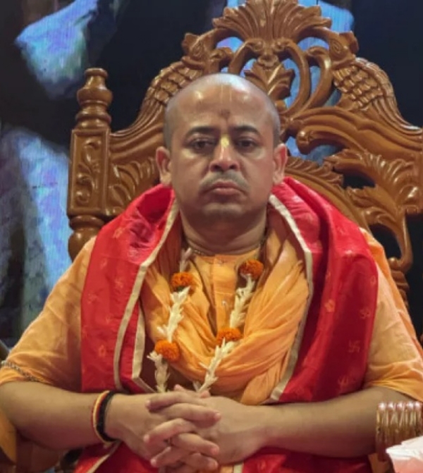 યુવા હિન્દુ સંત ચિન્મય કૃષ્ણ દાસ બ્રહ્મચારી યુવા હિન્દુ સંત ચિન્મય કૃષ્ણ દાસ બ્રહ્મચારી