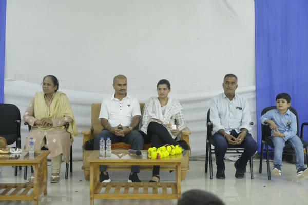 પોરબંદરમાં PSI અને ASIનો  વિદાય સમારોહ યોજાયો.