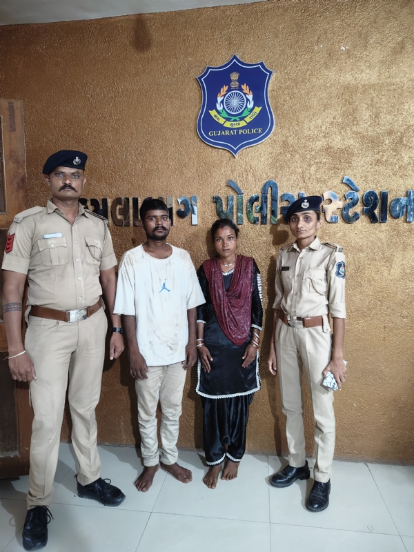 ચોપાટી પાસે સોનાના ચેનની લૂંટ કરનાર બે શખ્સો ઝડપાયા.