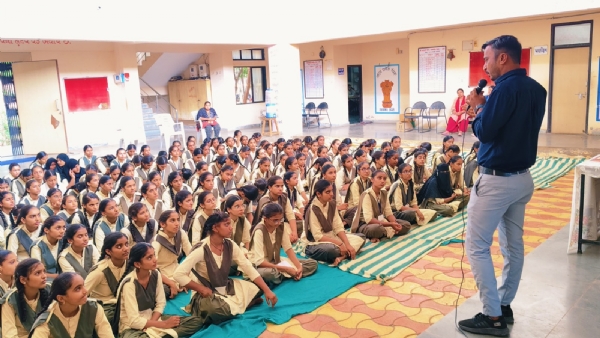 ઢોરી ખાતે નારી વંદન કાર્યક્રમ