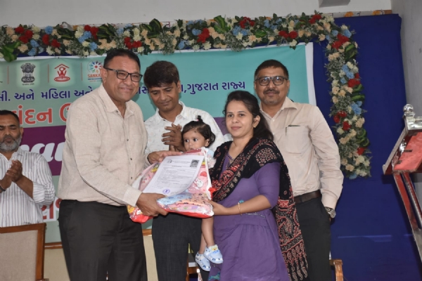 મહેસાણામાં ‘મહિલા સ્વાવલંબન દિવસ’ નિમિત્તે રોજગાર મેળો, આત્મનિર્ભરતા પર ભાર મહેસાણામાં ‘મહિલા સ્વાવલંબન દિવસ’ નિમિત્તે રોજગાર મેળો, આત્મનિર્ભરતા પર ભાર