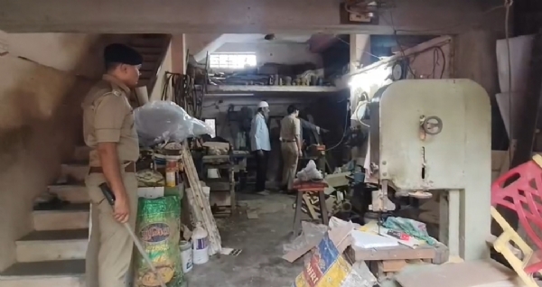 પોલીસ ચેકિંગ