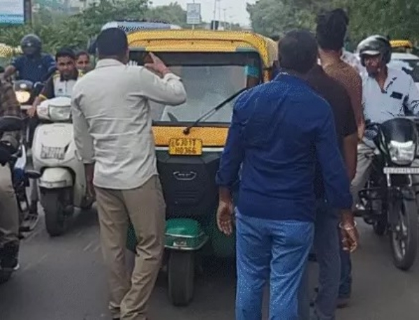 Two-day strike by rickshaw drivers in Ahmedabad from today
