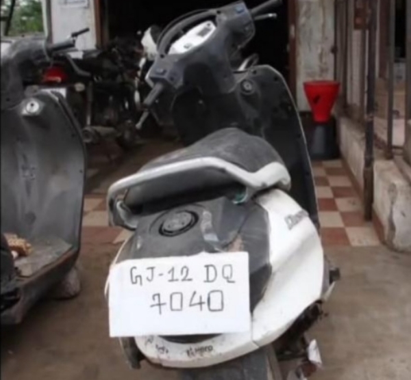 પૂર્વ કચ્છમાં મિલ્કતો સીલ કરાઈ