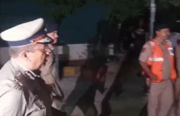 Night Domination Drive-Checking on Sindhubhavan Road in the Presence of Police Commissioner