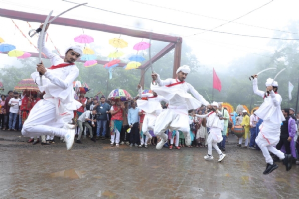 સાપુતારા ફેસ્ટિવલ સાપુતારા ફેસ્ટિવલ