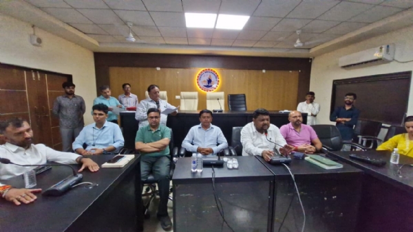પોરબંદર   મહાનગરપાલિકાની  ખાસ સામાન્ય સભામાં આગામી  અઢી વર્ષ માટે 15  સમિતિઓની નિમણુક.