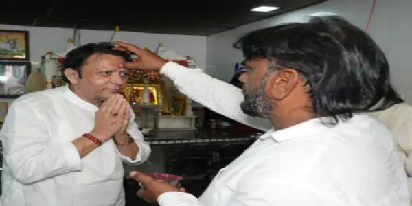 રામદેવપીરના પદયાત્રી સેવા કેમ્પની ધારાસભ્ય બલવંતસિંહ રાજપૂતે  મુલાકાત લીધી.