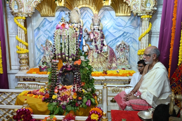 પૂજ્ય  ભાઈશ્રીના  પ્રાગટ્ય દિવસની સેવાદિવસ તરીકે ઉજવણી.
