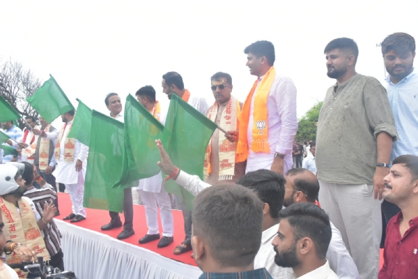 પ્રથમ જ્યોતિર્લિંગ  સોમનાથના આંગણેથી “