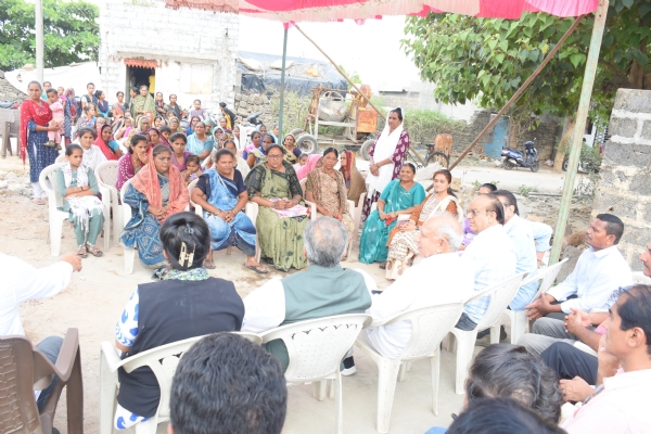 મંત્રી અર્જુન મોઢવાડીયાની ઉપસ્થિતિમાં પોરબંદર જિલ્લાના જાવર ખાતે પીવાના પાણીના વિવિધ કામોનું ખાતમુહૂર્ત.