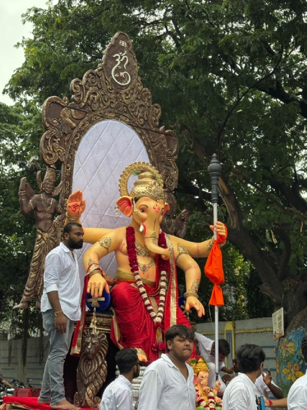 ગણપતિ  બાપા મોરિયાનાનાદથી  ગુંજી  સુદામાનગરી.
