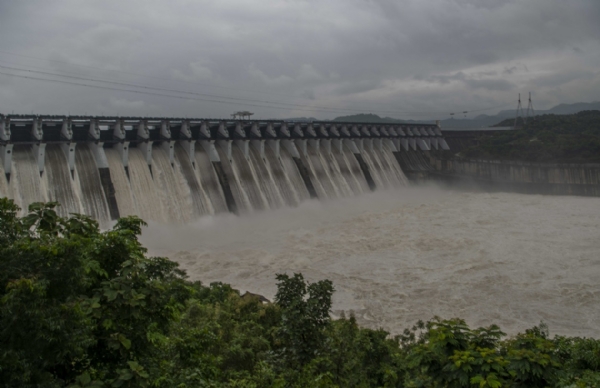 sardar sarovar dam2 sardar sarovar dam2