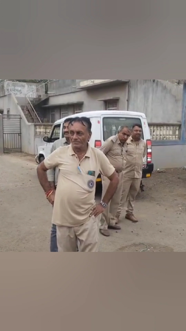 ભુજ–નારાયણ સરોવર રૂટની બસ સેવા અંગે આંદોલન