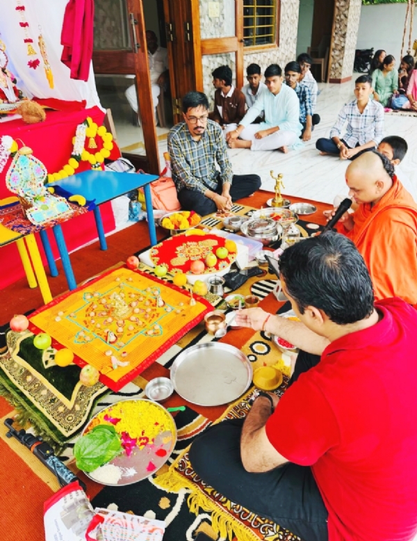 સ્વામિનારાયણ ગુરુકુલ વિદ્યાલય અંકલેશ્વરમાં વિઘ્નહર્તા શ્રીગણપતિજીનું ધાર્મિકતાથી પૂજન કરાયુ સ્વામિનારાયણ ગુરુકુલ વિદ્યાલય અંકલેશ્વરમાં વિઘ્નહર્તા શ્રીગણપતિજીનું ધાર્મિકતાથી પૂજન કરાયુ