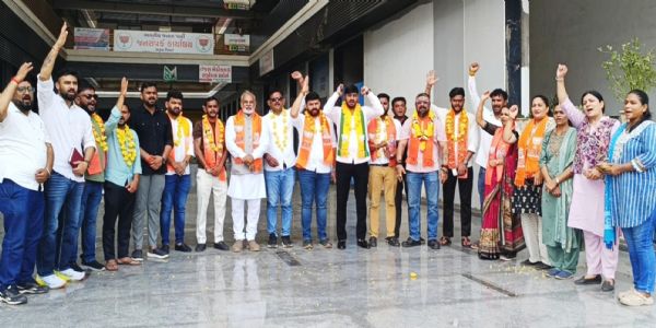 વડનગરથી વારાણસી ભરૂચ યુવા બાઇક યાત્રિકોને જિલ્લા ભાજપ કાર્યાલયથી ભવ્ય પ્રસ્થાન કરાવાયું