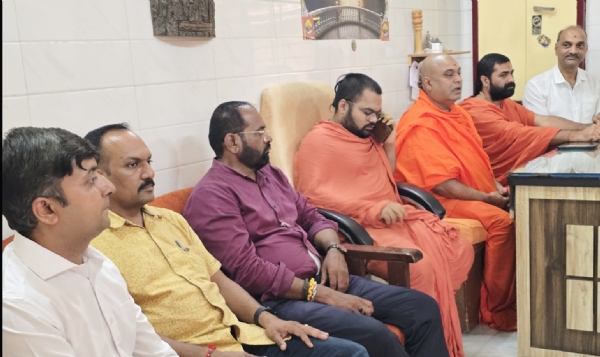 ભરૂચ સ્વામિનારાયણ મંદિરમાં દિવ્યાંગો માટે આશાનું નવું કિરણ જરૂરી સાધનો થકી હાલતા ચાલતા થશે ભરૂચ સ્વામિનારાયણ મંદિરમાં દિવ્યાંગો માટે આશાનું નવું કિરણ જરૂરી સાધનો થકી હાલતા ચાલતા થશે