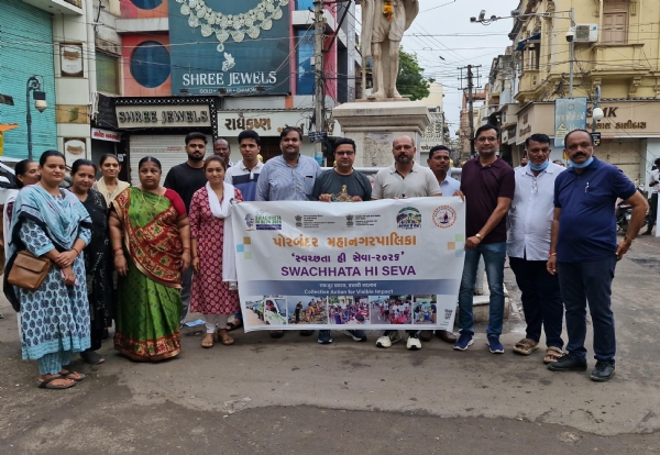 સ્વચ્છતા હી સેવા અંતર્ગત માણેકચોક ખાતે મહાસફાઈ અભિયાન યોજાયું.