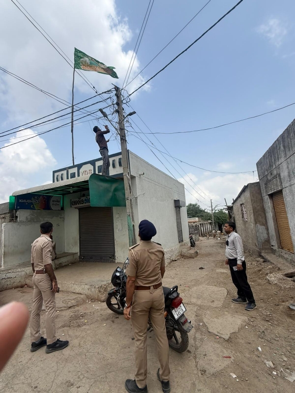 ગેરકાયદેસર વિજ કનેક્શન કપાયા
