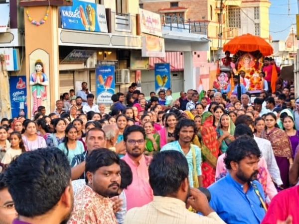 રવાપર ગણેશ વિસર્જન યાત્રા રવાપર ગણેશ વિસર્જન યાત્રા