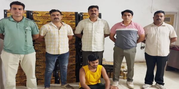 ભરૂચ એલસીબીએ પાલેજ હાઇવે પરથી 19.28 લાખના મુદ્દામાલ સાથે દારૂથી ભરેલી ટ્રક ઝડપી