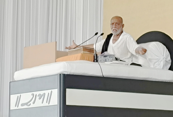 મોરારી બાપુ ફાઈલ ફોટો