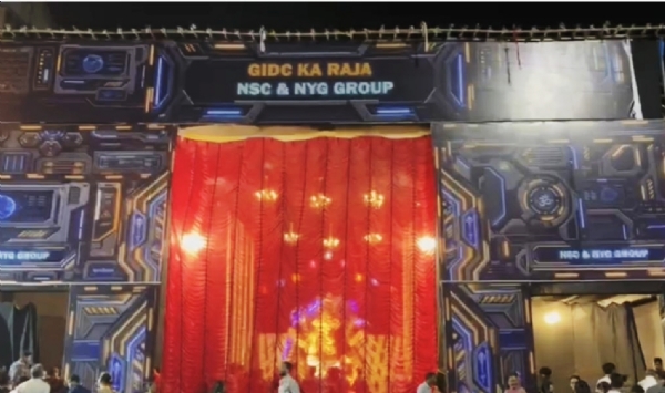 અંકલેશ્વર જીઆઈડીસીમાં ગણપતિ બાપાની મહાઆરતીમાં ભાજપ હોદ્દેદારો અને યુવાનો ઉમટ્યા અંકલેશ્વર જીઆઈડીસીમાં ગણપતિ બાપાની મહાઆરતીમાં ભાજપ હોદ્દેદારો અને યુવાનો ઉમટ્યા