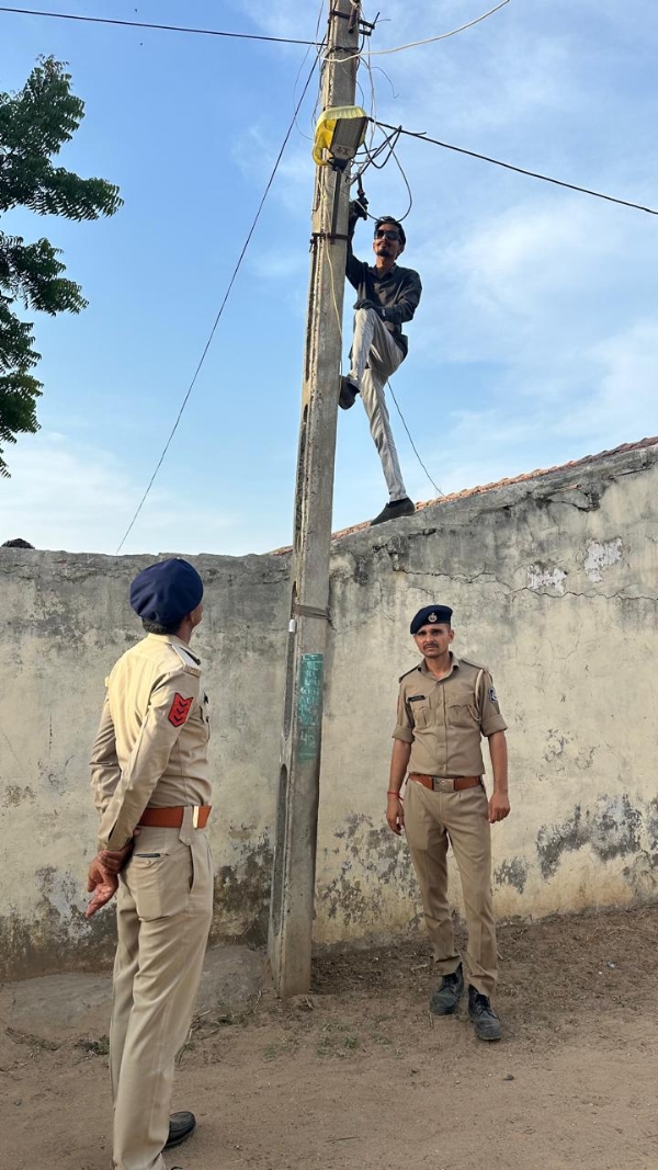 ગેરકાયદેસર વિજ કનેક્શન કપાયા