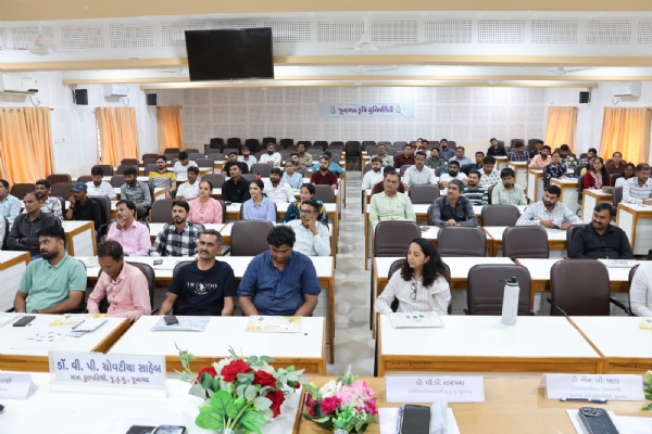 જૂનાગઢ કૃષિ યુનિવર્સિટી ખાતે