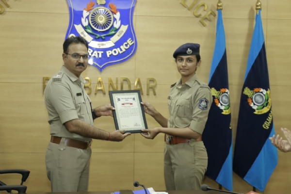 પોરબંદર પોલીસની ક્રાઇમ કોન્ફરન યોજાઇ. પોરબંદર પોલીસની ક્રાઇમ કોન્ફરન યોજાઇ.