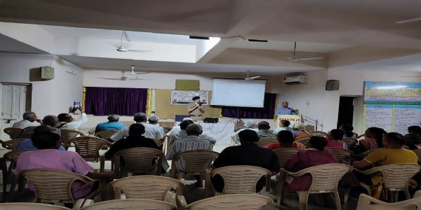 ભાવનગરમાં શિશુ વિહાર ખાતે સિનિયર સિટીઝનો માટે સાયબર અવેરનેસ કાર્યક્રમ યોજાયો
