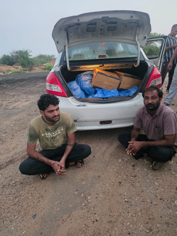 ભાવપરા     ગામે     117 બોટલ વિદેશી દારૂ સાથે બે શખ્સો ઝડપાયા.