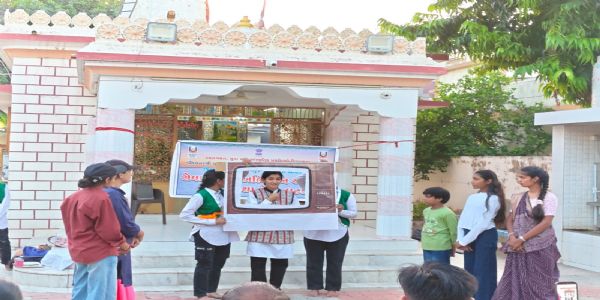 ભચાઉથી ગાંધીધામ સુધી ‘સેવા સંકલ્પ’નો સંદેશ ગુંજ્યો: શેરી નાટકો થકી સરકારી યોજનાઓ અને સામાજિક જાગૃતિનો અનોખો પ્રયાસ