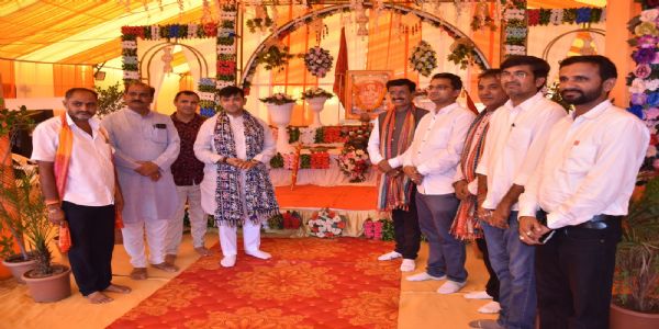 પ્રભારી મંત્રી પ્રવીણભાઈ માળીએ અંબાજી પદયાત્રી સેવા કેમ્પોની મુલાકાત લીધી