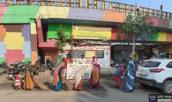 સ્વચ્છતા હી સેવા અંતર્ગત પોરબંદર મહાનગરપાલિકા દ્વારા વિવિધ વિસ્તારોમાં વિશેષ સ્વચ્છતા ઝુંબેશ. સ્વચ્છતા હી સેવા અંતર્ગત પોરબંદર મહાનગરપાલિકા દ્વારા વિવિધ વિસ્તારોમાં વિશેષ સ્વચ્છતા ઝુંબેશ.