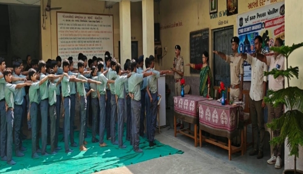 સામખિયાળી સેવા સંકલ્પ શપથ લીધા