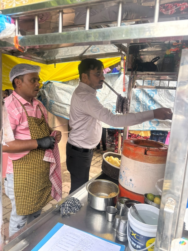 ફૂડ વિભાગની ચકાસણી ફૂડ વિભાગની ચકાસણી