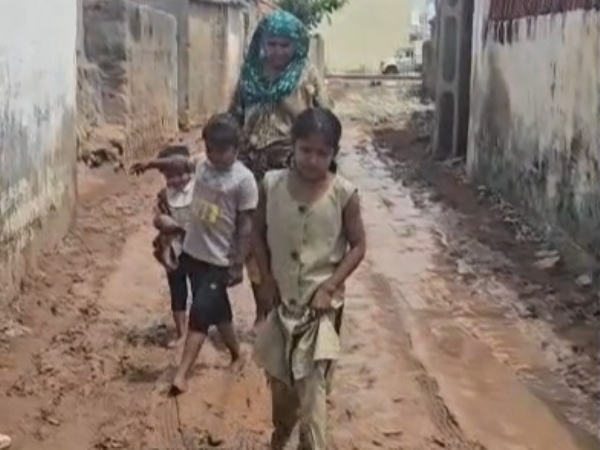 દાદુપીર રોડ પર પાણી નિકાલની સમસ્યા
