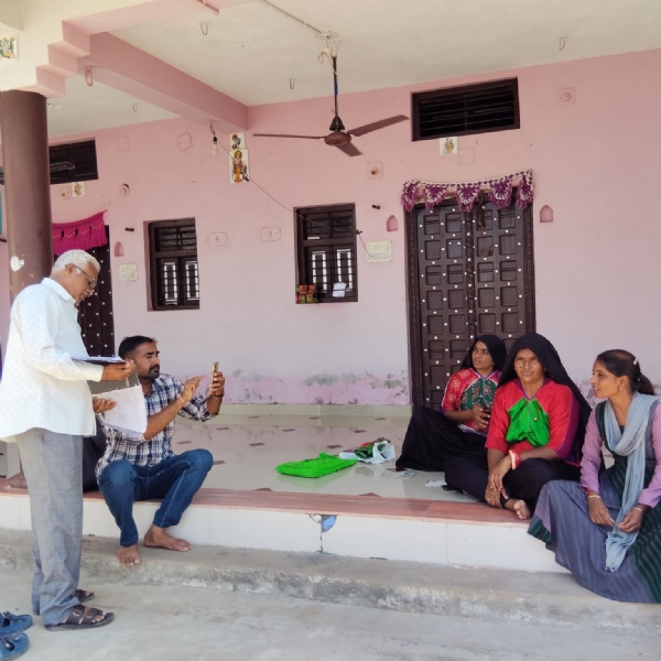 આરોગ્યલક્ષી સેવાઓ સાથે જનજાગૃતિ