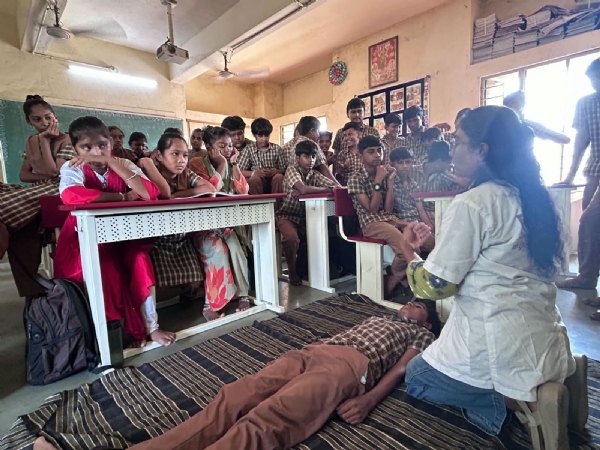 અકસ્માત સમયે જીવ બચાવવાની તાલીમ