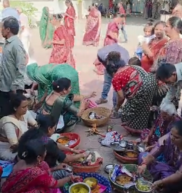 પાટણના રાજપુર ગામમાં ભાદરવા સુદ ચૌદશની સાંજે બ્રહ્માણી માતાજીની પરંપરાગત ટોપલા ઉજાણી યોજાઈ