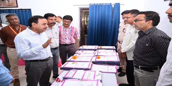 ભાવનગર મંડલ કચેરીમાં વિભાગવાર રાજભાષા હિન્દી પ્રદર્શનનું સફળ આયોજન