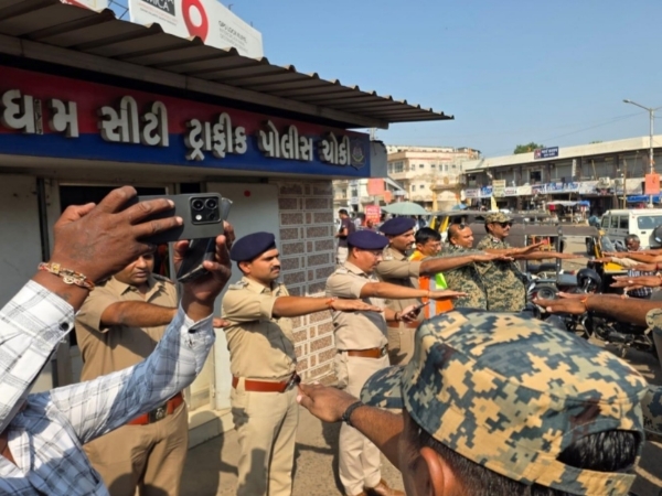 ગાંધીધામ રોડ સેફ્ટી કાર્યક્રમ યોજાયો