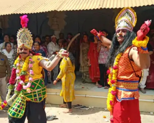 પાટણ નજીક પાલડીમાં જાળેશ્વર મહાદેવનો ભાદરવી પૂનમનો લોકમેળો યોજાયો.