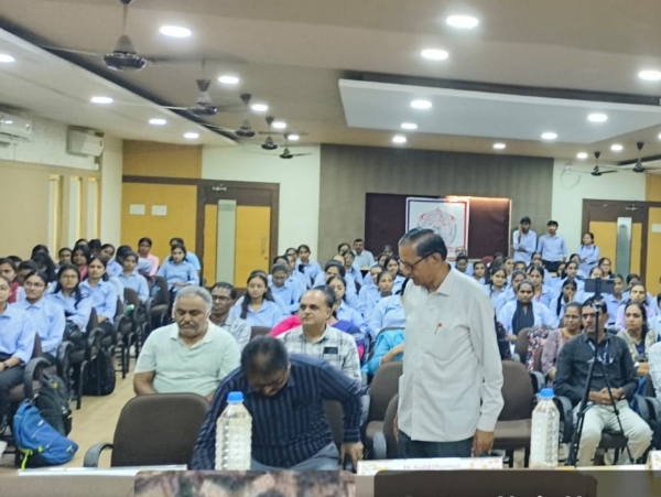 તોલાણી કોલેજમાં નેશનલ સેમિનાર