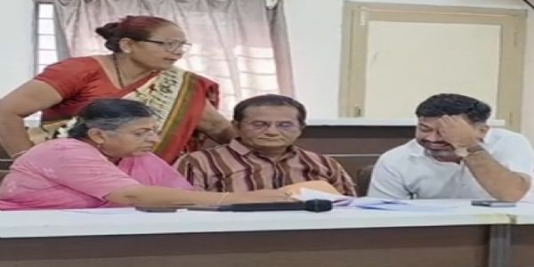 પાટણ નગરપાલિકાની બેઠકમાં 32 વિકાસકામોને મંજૂરી આપવામાં આવી.