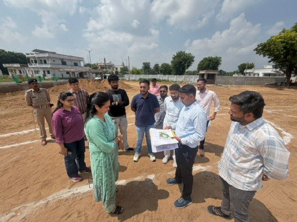 મહેસાણા કમિશનરે લાખવડ ગાર્ડનની મુલાકાત લઈ વિકાસ કામગીરીનું નિરીક્ષણ કર્યું મહેસાણા કમિશનરે લાખવડ ગાર્ડનની મુલાકાત લઈ વિકાસ કામગીરીનું નિરીક્ષણ કર્યું