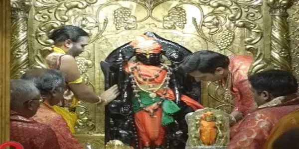 જન્માષ્ટમીના દિવસે દ્વારકાધીશના દરબારમાં વહેલી સવારથી કૃષ્ણભક્તોની ભીડ