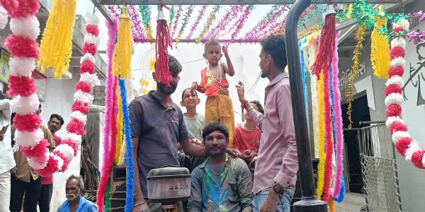 સુત્રાપાડા તાલુકા ના પ્રશ્નવડા ગામ ખાતે વહેલી સવારે શોભાયાત્રા પૂ ભવ્ય આયોજન
